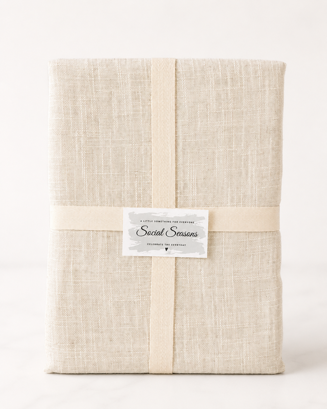 The Hampton Tablecloth