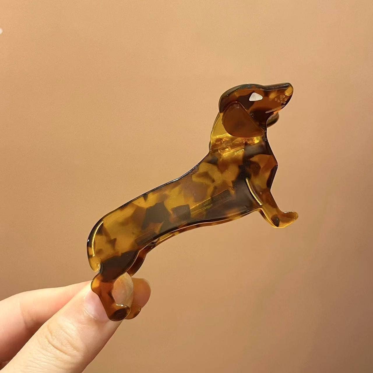 DOG HAIR CLAW CLIPS |