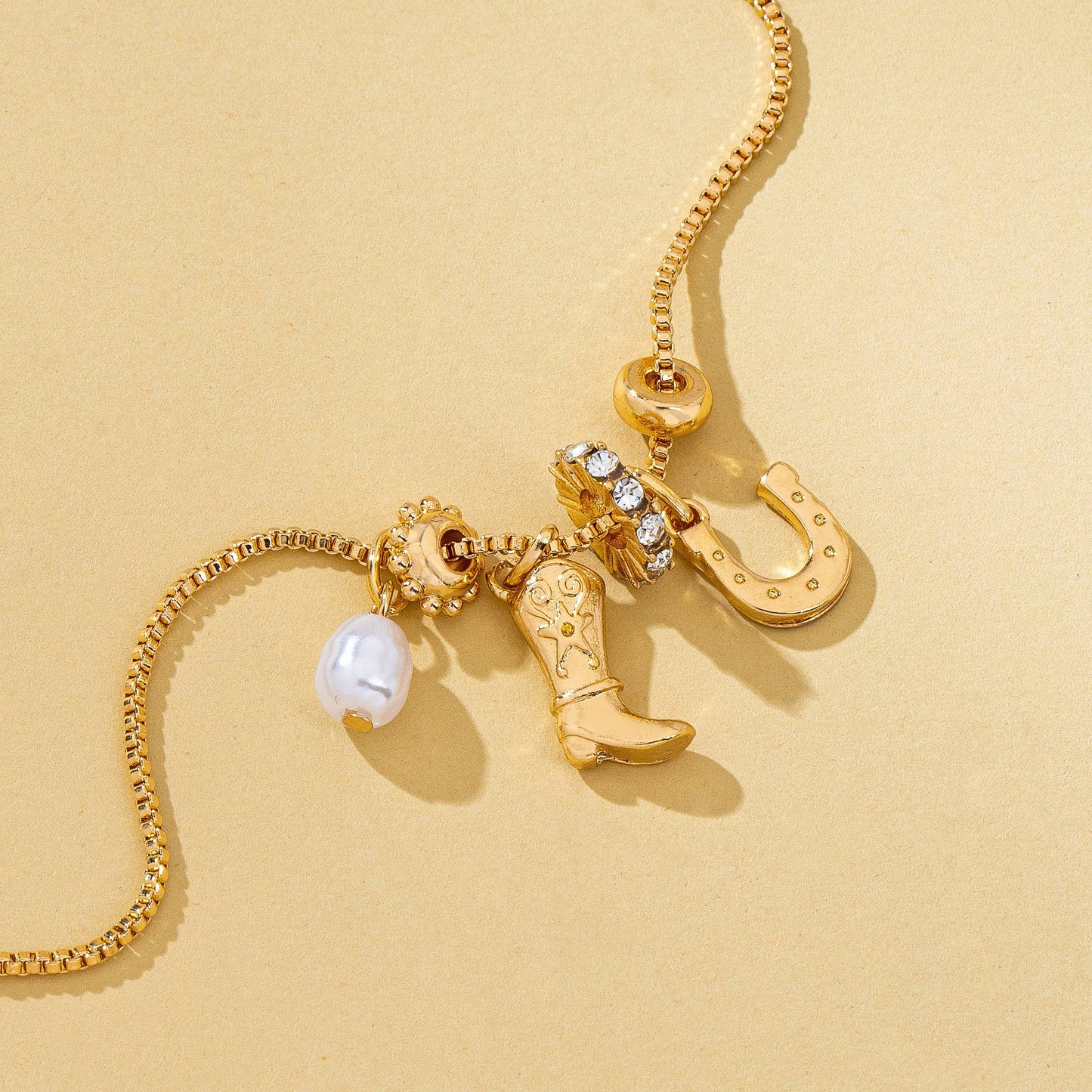 Western Boot Horseshoe Pearl Charm Necklace | 80N93161