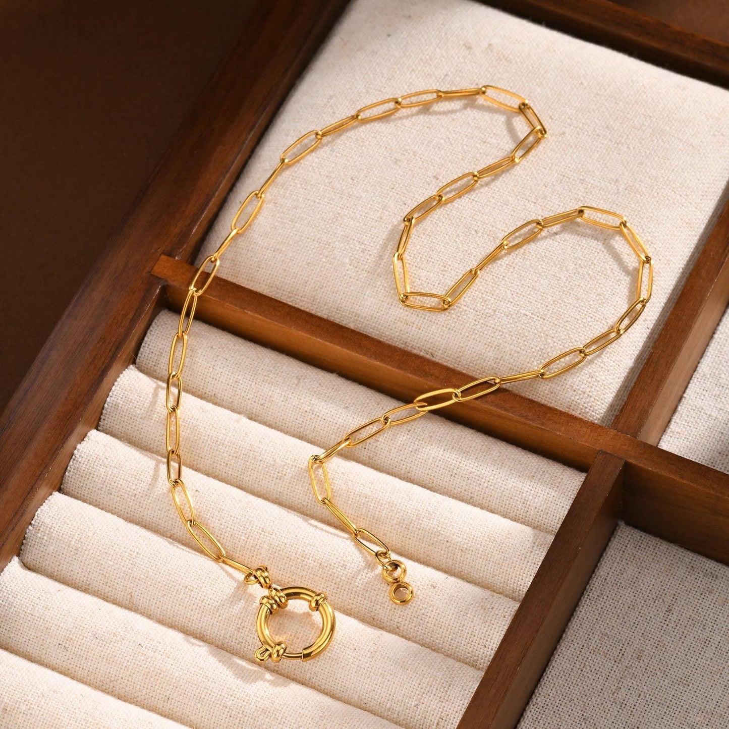 18K STAINLESS STEEL TARNISH FREE CIRCLE NECKLACE |