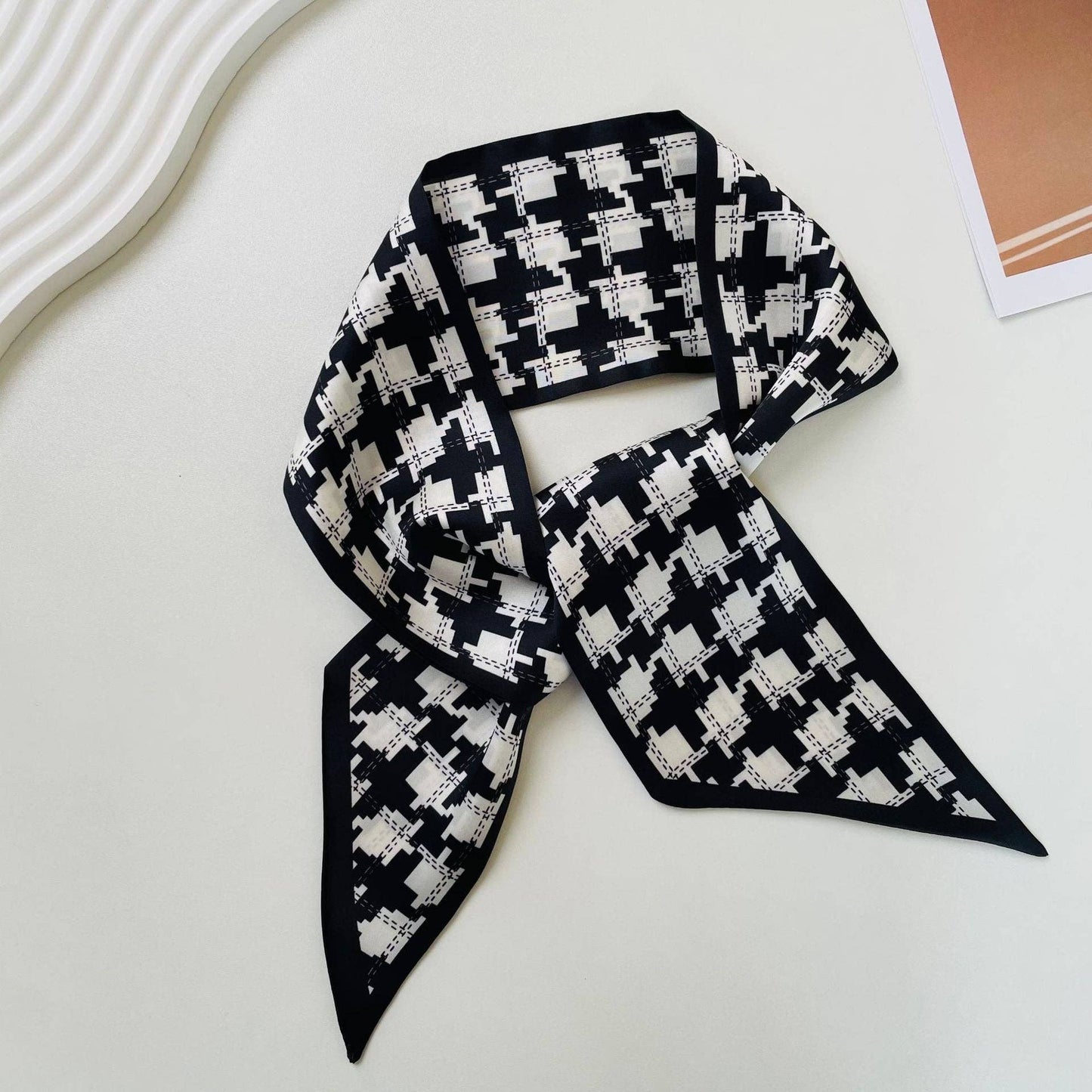 Print Narrow Long Satin Silk-Feel Scarf DP25G511