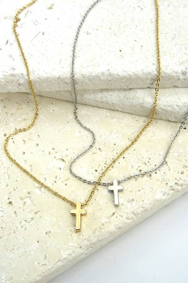 CLASSIC MINI CROSS NECKLACE |