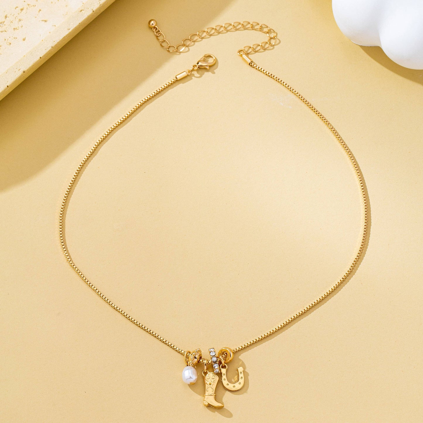 Western Boot Horseshoe Pearl Charm Necklace | 80N93161
