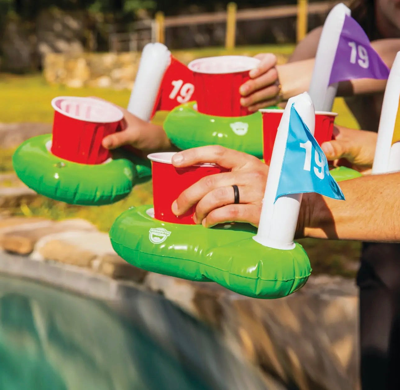 19th Hole Beverage Boats