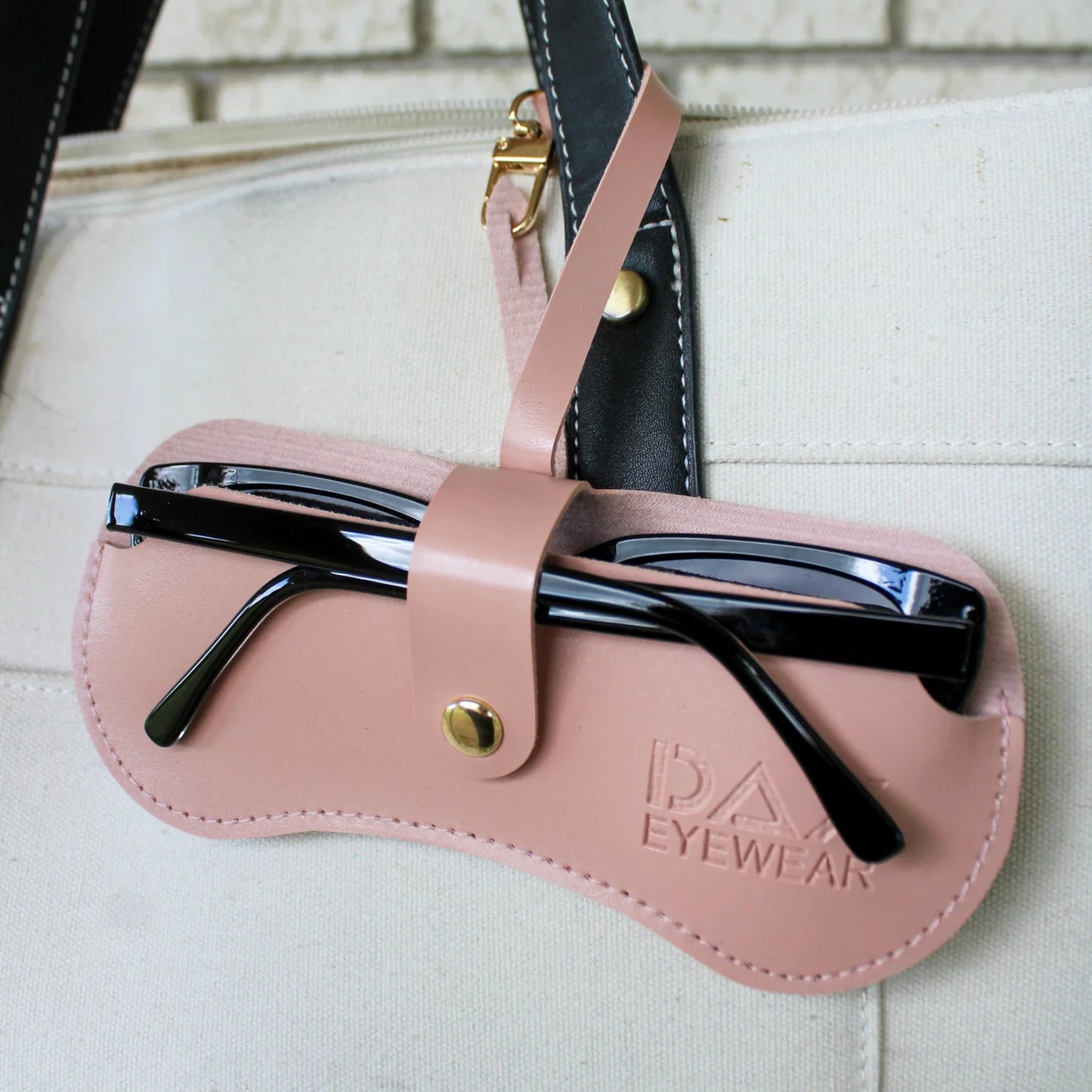 EYEWEAR CLUTCH SUNGLASSES