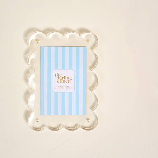 Rectangle Scalloped Acrylic Picture Frame–Clear